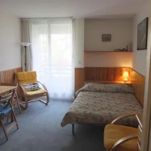 https://hotel-et-residence-le-lys.midi-pyreneeshotels.com